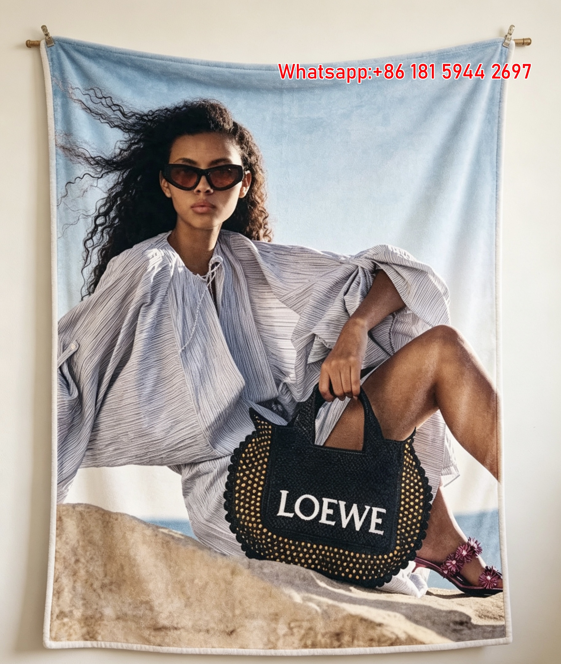 LOEWE Beach Style Woven Bag Print Flannel Sofa Blanket L174